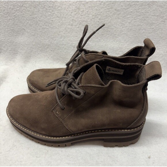 Timberland womens 6.5 Courmayeur Chukka leather Brown LugSole Chunky Ankle boot - Picture 3 of 7